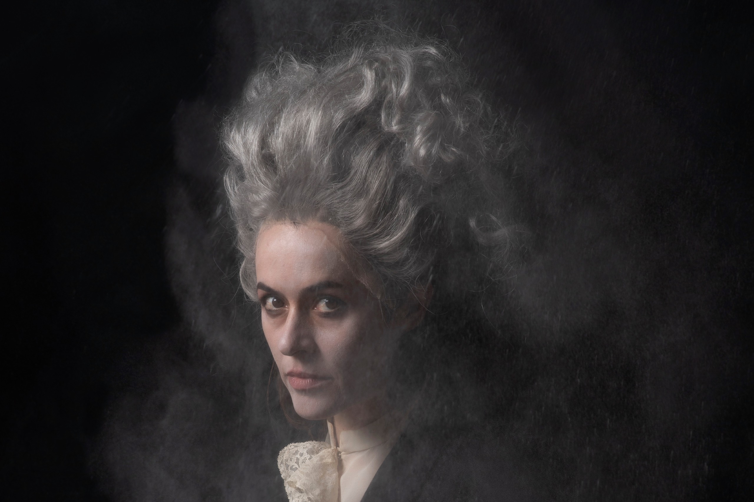 Maika Makovski contratación